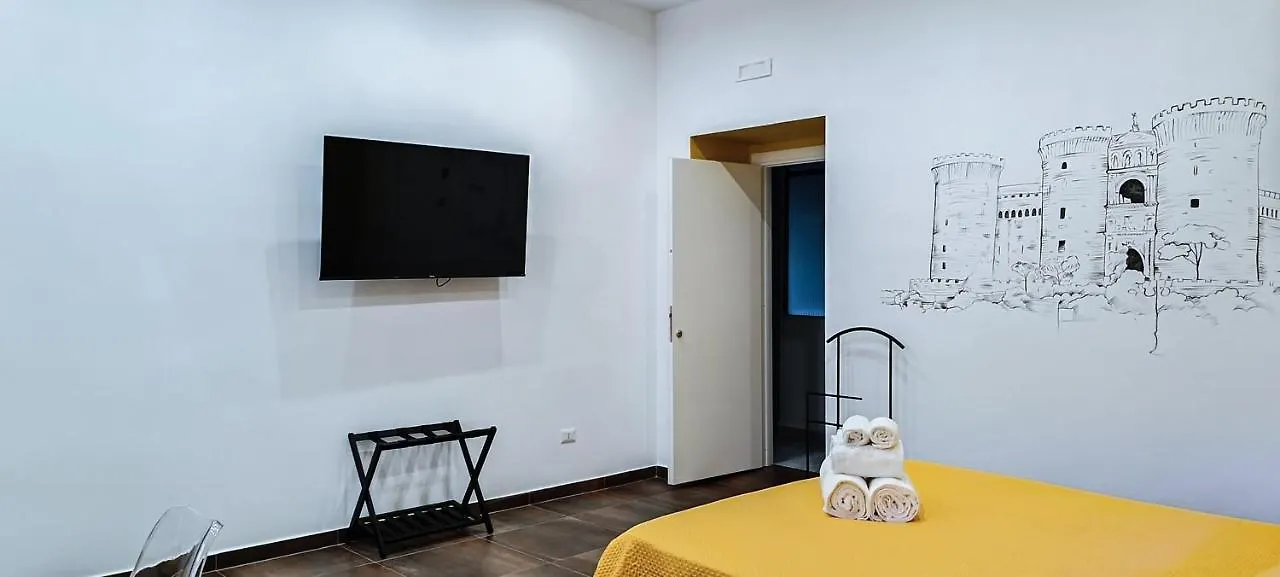 Casa Calu' Maschio Angioino Bed & Breakfast Naples Italy