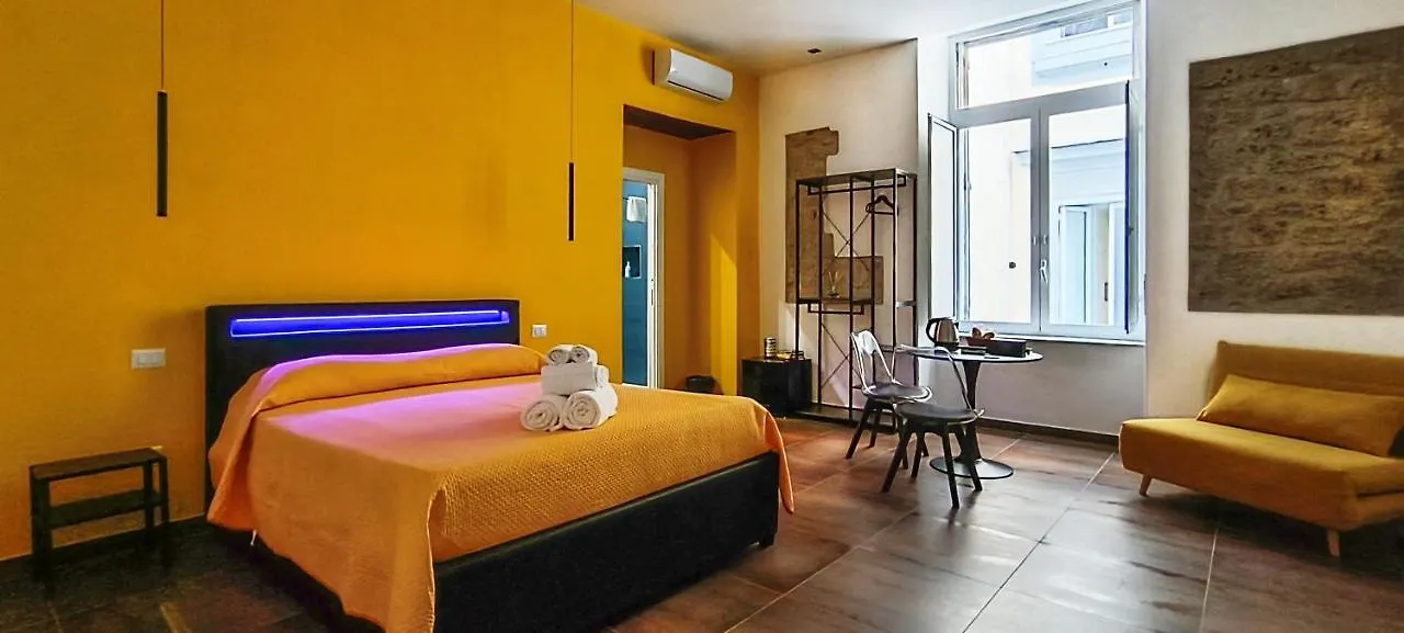 Casa Calu' Maschio Angioino Bed & Breakfast Naples